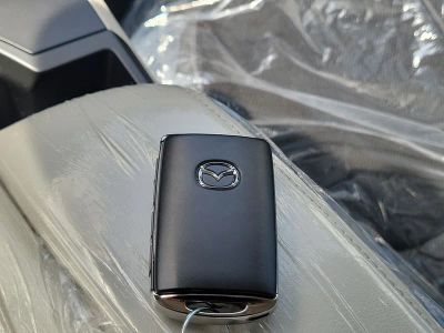 2026 Mazda CX-5 — photo 32 view