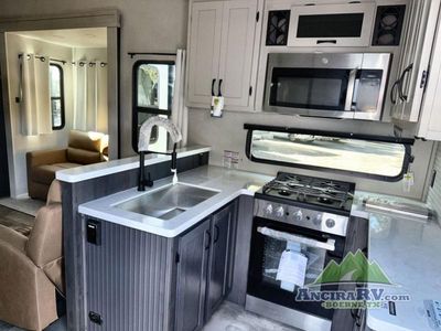 2026 Coachmen RV Brookstone - Photo 7