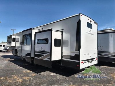 2026 Coachmen RV Brookstone - Photo 4