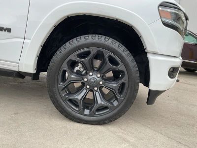 2022 Ram 1500 — photo 16 view