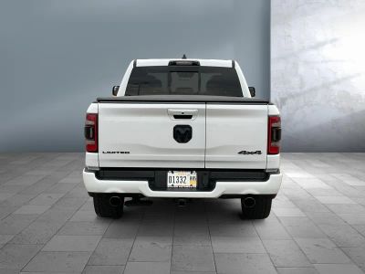 2022 Ram 1500 — detail view