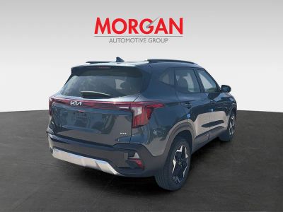 2026 Kia Seltos — engine compartment view