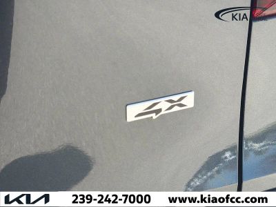 2026 Kia Seltos — photo 12 view