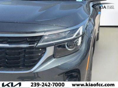 2026 Kia Seltos — photo 9 view