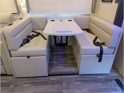 2025 Thor Motor Coach Inception - Photo 31