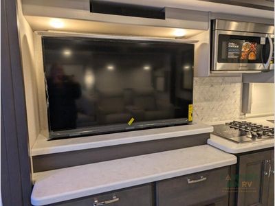 2025 Thor Motor Coach Inception - Photo 40