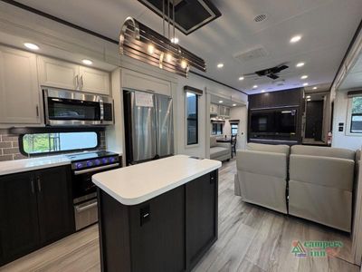 2026 Keystone RV Avalanche - Photo 14