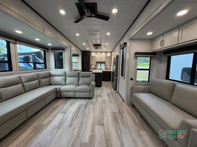 2026 Keystone RV Avalanche - Photo 9
