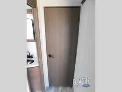 2026 Keystone RV Cougar — photo 25 view