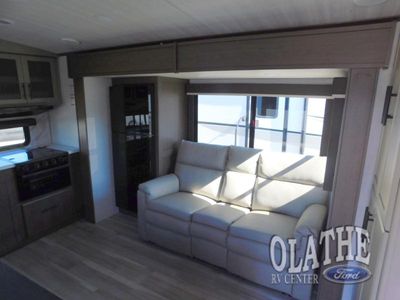2026 Keystone RV Cougar — photo 11 view