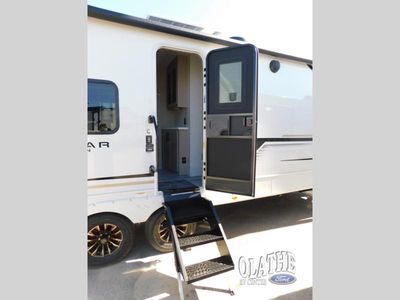 2026 Keystone RV Cougar — photo 10 view