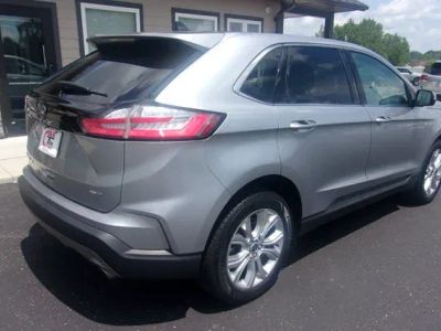 2022 Ford Edge — interior view