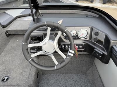 2026 Lund 1875 CROSSOVER XS - Photo 16