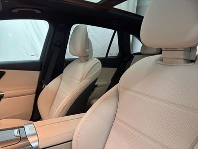 2026 Mercedes-Benz GLC - Photo 13