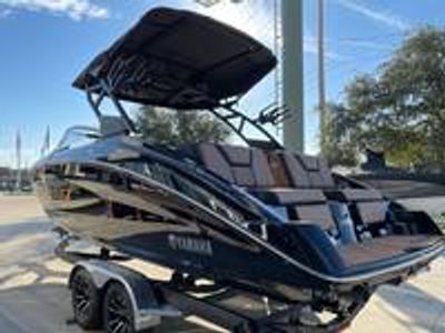 2026 Yamaha 255 XD - Photo 6