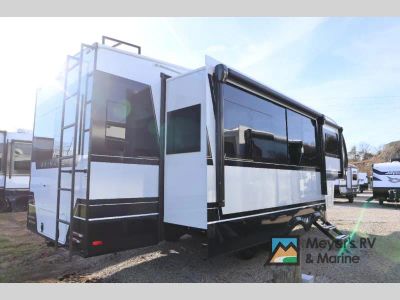 2026 Brinkley Model Z - Photo 6