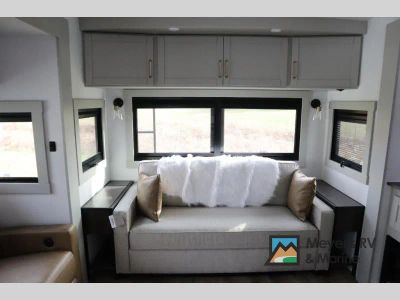 2026 Brinkley Model Z - Photo 14