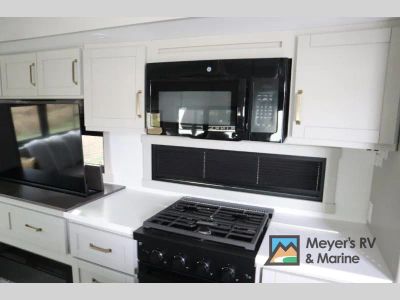 2026 Brinkley Model Z - Photo 20