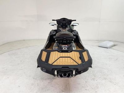 2025 Kawasaki Ultra 160LX - Photo 6
