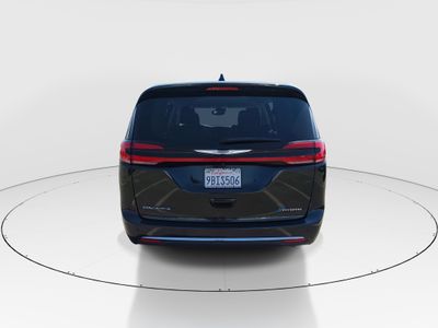 2022 Chrysler Pacifica - Photo 6