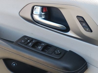 2022 Chrysler Pacifica - Photo 18