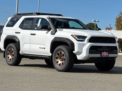 2026 Toyota 4Runner i-FORCE MAX - Photo 9