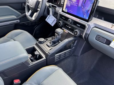 2026 Toyota 4Runner i-FORCE MAX - Photo 16