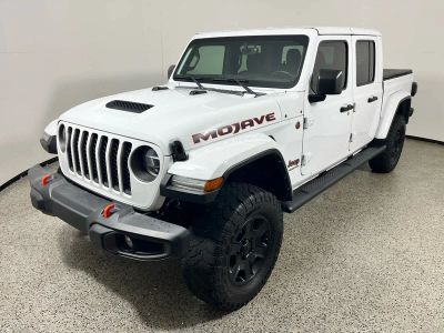 2022 Jeep Gladiator — side profile view