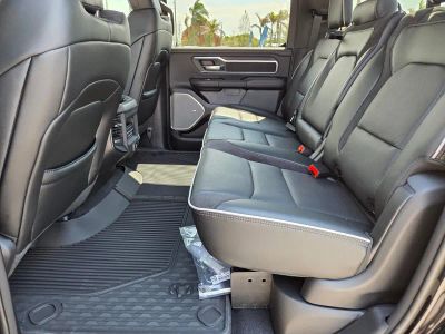 2026 Ram 1500 — photo 8 view