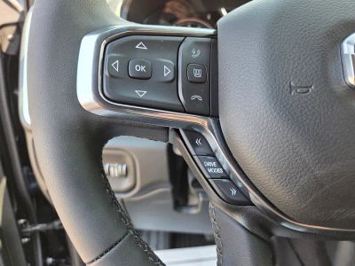 2026 Ram 1500 — photo 17 view
