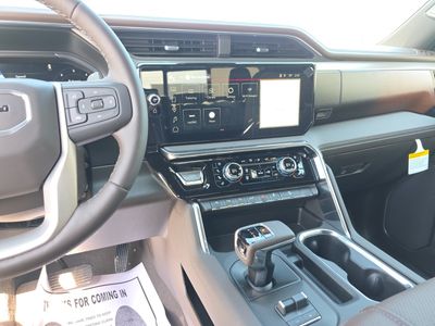 2026 GMC Sierra 1500 — photo 13 view