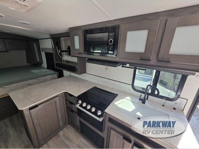 2021 Cruiser MPG - Photo 18