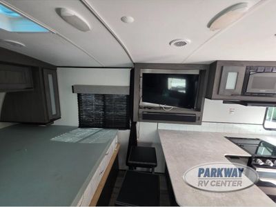 2021 Cruiser MPG - Photo 20