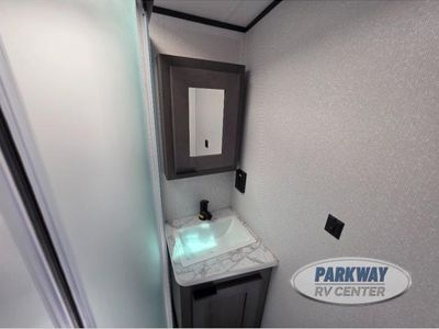 2021 Cruiser MPG - Photo 14