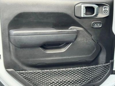 2022 Jeep Wrangler - Photo 14