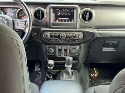 2022 Jeep Wrangler - Photo 23