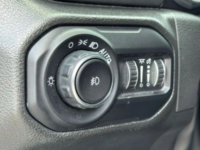 2022 Jeep Wrangler - Photo 17