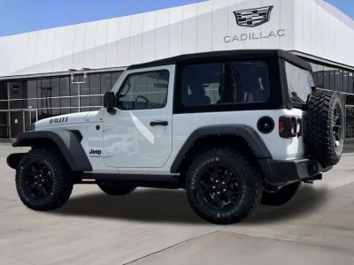 2022 Jeep Wrangler - Photo 5
