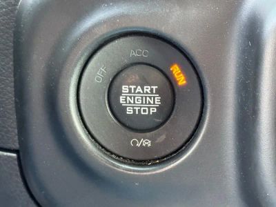 2022 Jeep Wrangler - Photo 18
