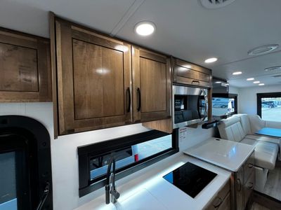 2026 Jayco SENECA XT - Photo 11