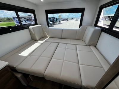 2026 Jayco SENECA XT - Photo 27