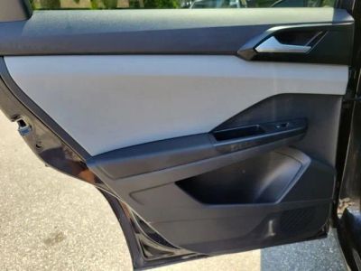 2022 Volkswagen Taos — photo 21 view