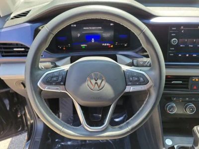 2022 Volkswagen Taos — photo 13 view