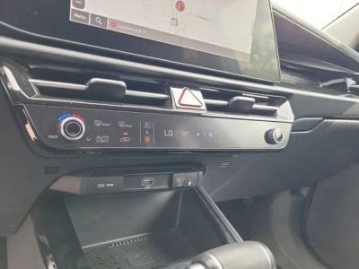 2023 Kia Niro — photo 23 view