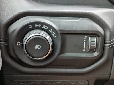 2026 Jeep Wrangler — photo 25 view