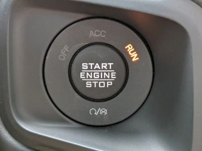 2026 Jeep Wrangler — photo 31 view