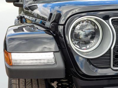 2026 Jeep Wrangler — photo 9 view