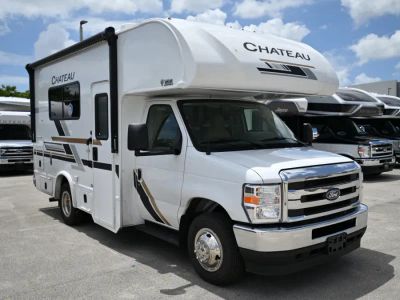 2027 Thor Motor Coach CHATEAU — front three-quarter view