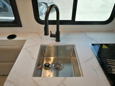 2027 Thor Motor Coach CHATEAU — photo 13 view