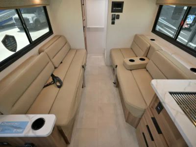 2027 Thor Motor Coach CHATEAU — photo 21 view